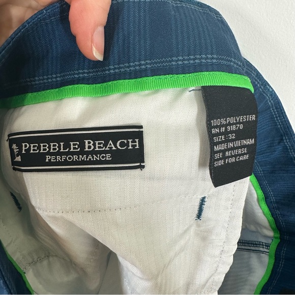 Pebble Beach Blue Plaid Performance Golf Shorts 32” - Picture 6 of 6